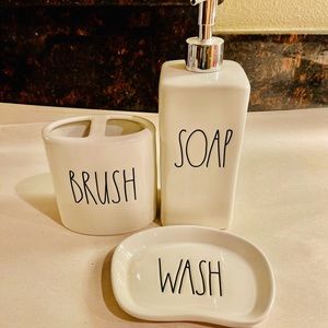 Rae Dunn bathroom set